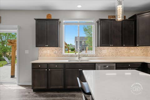 Tiny photo for 3799 Gardenia Drive, Elgin, IL 60124 (MLS # 12667925)