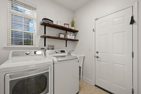 Tiny photo for 32108 N Rockwell Drive, Lakemoor, IL 60051 (MLS # 12491249)