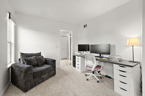 Tiny photo for 32108 N Rockwell Drive, Lakemoor, IL 60051 (MLS # 12491249)