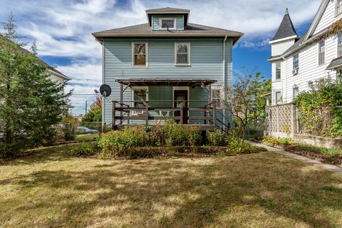 Tiny photo for 206 12th Street, Rockford, IL 61104 (MLS # 12491626)