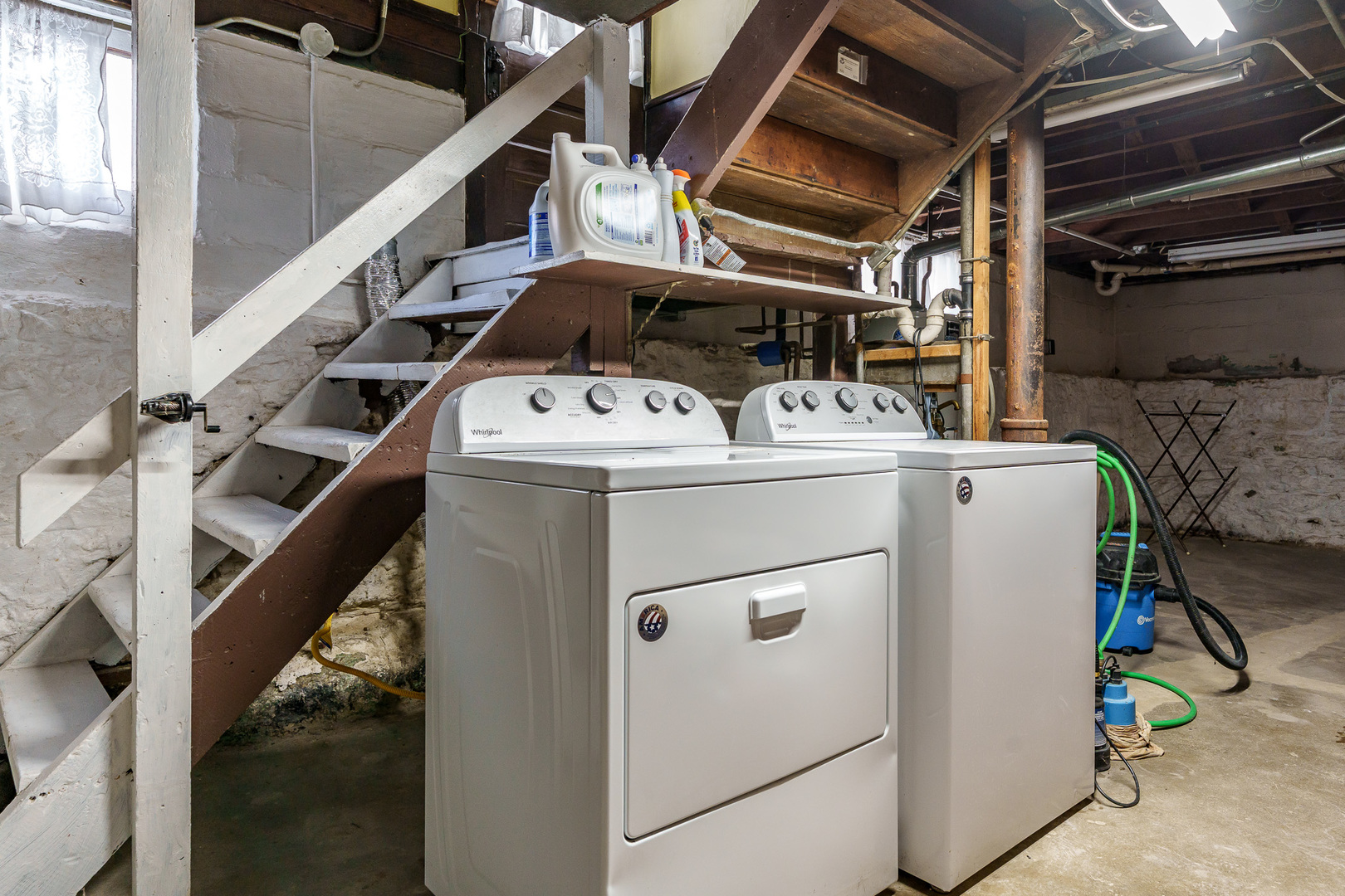 Rockford, Illinois 61104, United States, 3 Bedrooms Bedrooms, ,2 BathroomsBathrooms,Residential,Active,225530