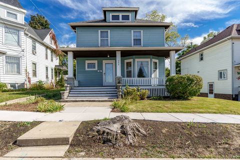 Tiny photo for 206 12th Street, Rockford, IL 61104 (MLS # 12491626)