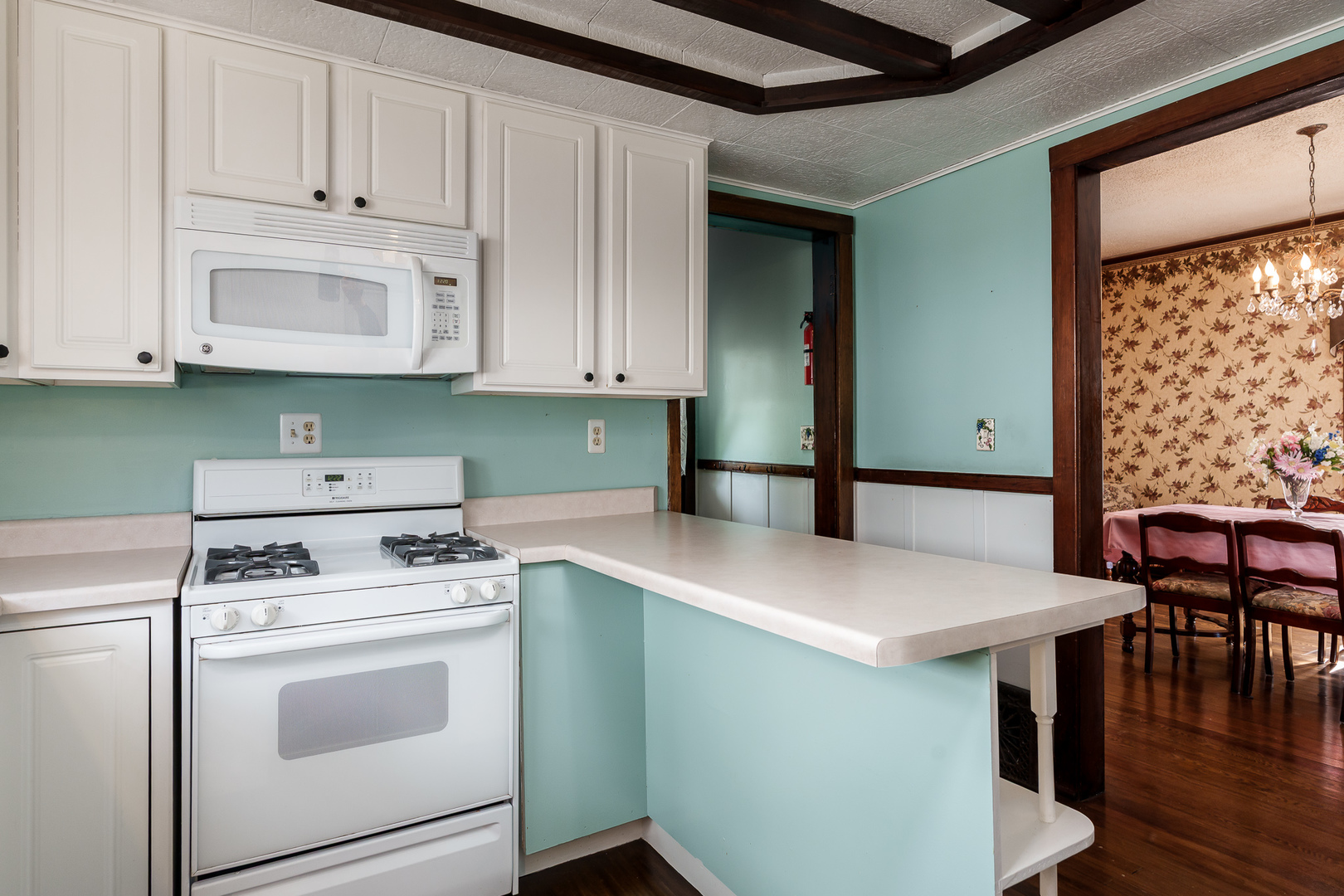 Rockford, Illinois 61104, United States, 3 Bedrooms Bedrooms, ,2 BathroomsBathrooms,Residential,Active,225530