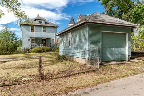 Tiny photo for 206 12th Street, Rockford, IL 61104 (MLS # 12491626)
