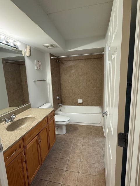 Tiny photo for 390 S Western Avenue #402, Des Plaines, IL 60016 (MLS # 12670033)