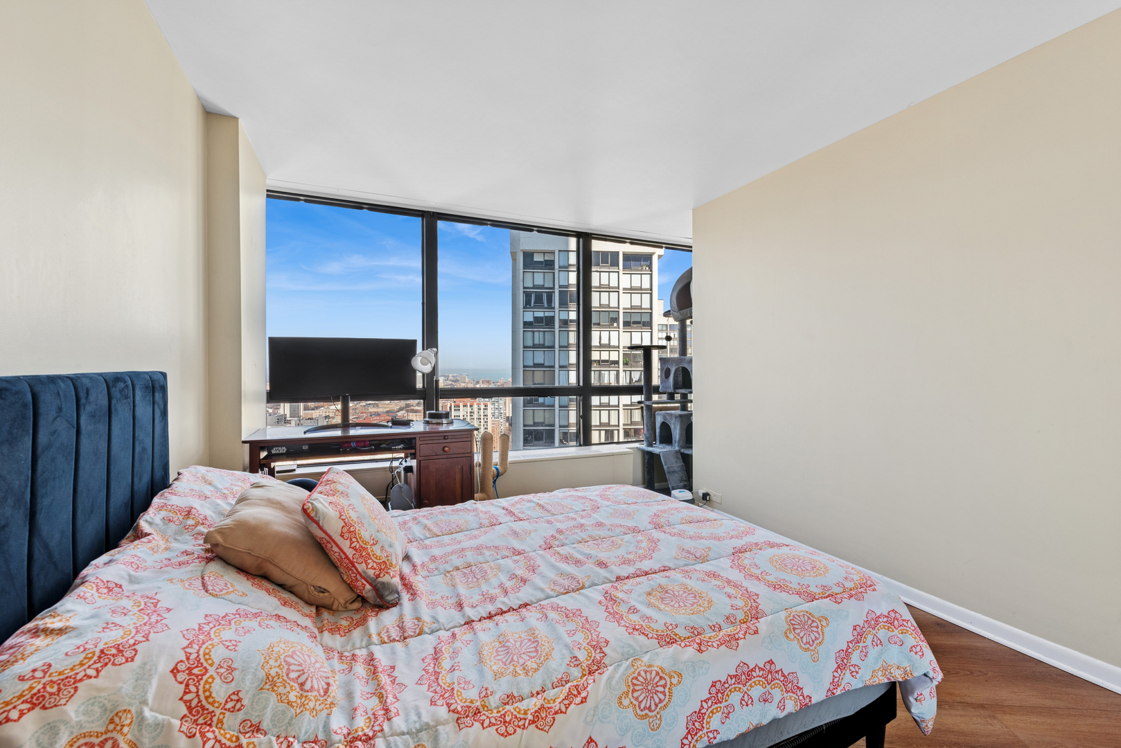 5415 N SHERIDAN Road 3311