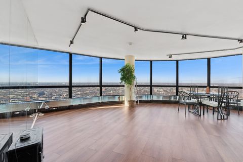 Tiny photo for 5415 N SHERIDAN Road #3311, Chicago, IL 60640 (MLS # 12430302)