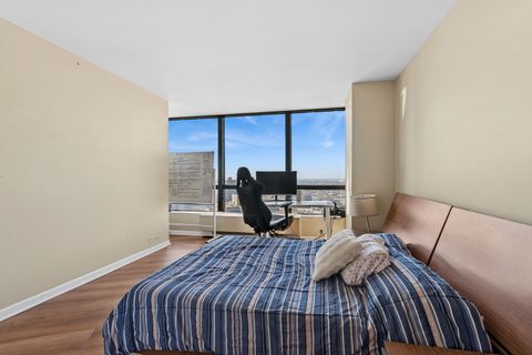 Tiny photo for 5415 N SHERIDAN Road #3311, Chicago, IL 60640 (MLS # 12430302)