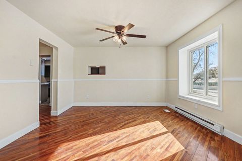 Tiny photo for 712 Davis Street, Rockdale, IL 60436 (MLS # 12561727)