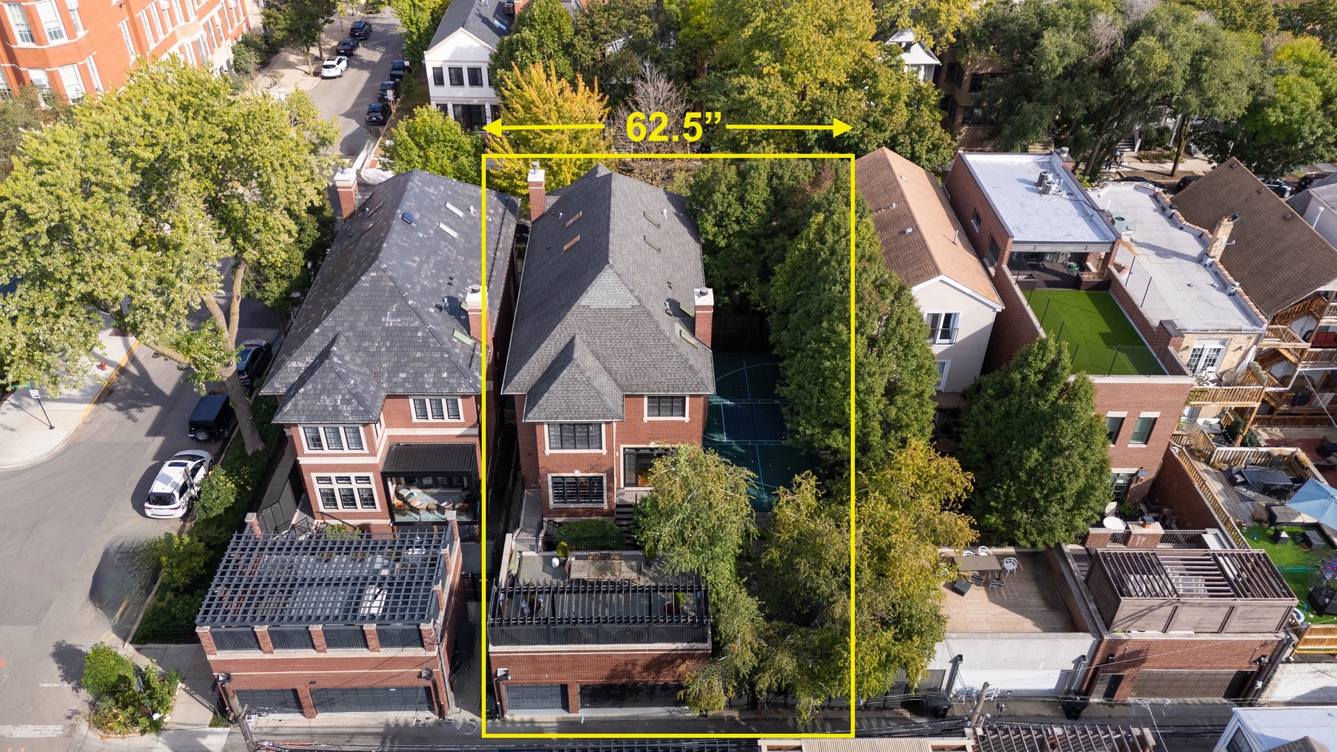 3752 N JANSSEN Street