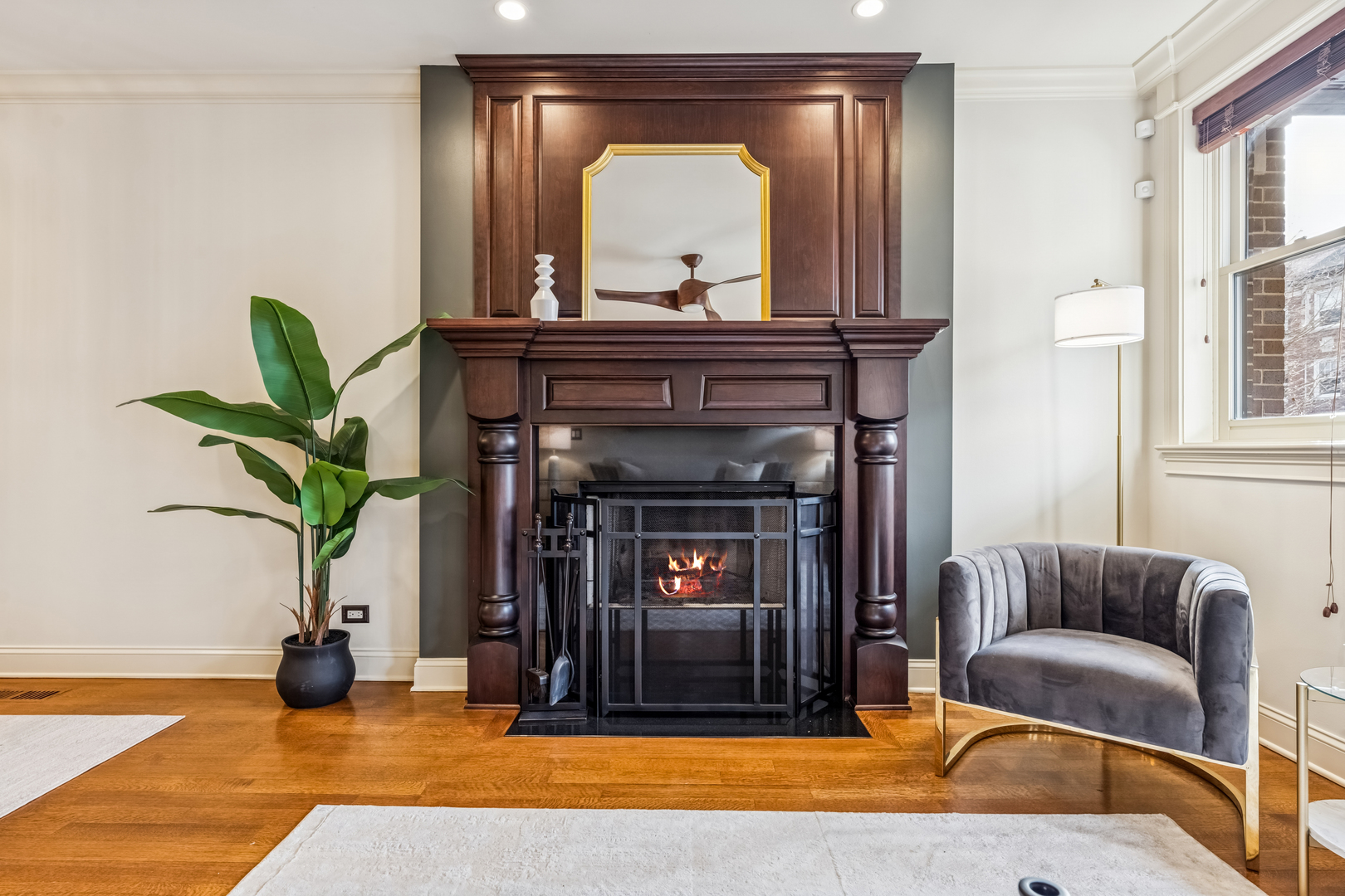 6121 N Winthrop Avenue 1S