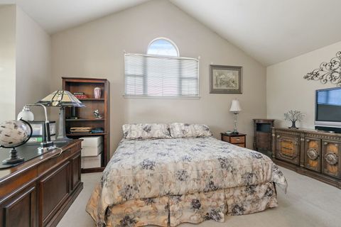 Tiny photo for 133 White Branch S Court #133, Schaumburg, IL 60194 (MLS # 12492397)