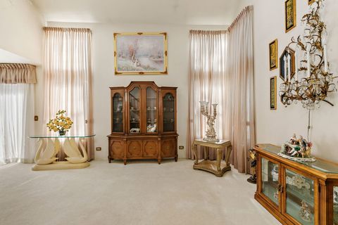 Tiny photo for 133 White Branch S Court #133, Schaumburg, IL 60194 (MLS # 12492397)