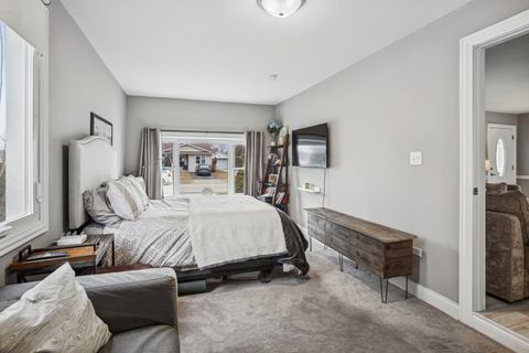 Tiny photo for 988 Cooper Court, Elk Grove Village, IL 60007 (MLS # 12566340)