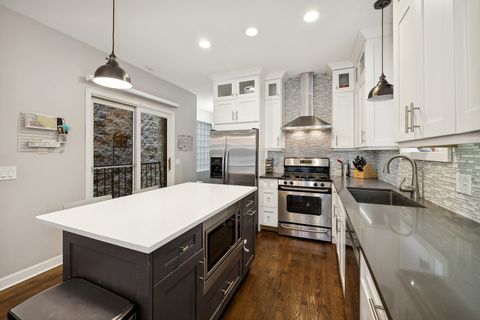 Tiny photo for 1925 N Damen Avenue #1, Chicago, IL 60647 (MLS # 12433980)