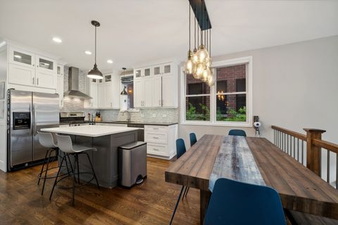 Tiny photo for 1925 N Damen Avenue #1, Chicago, IL 60647 (MLS # 12433980)