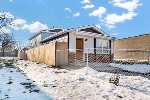 Tiny photo for 1275 W 71st Street, Chicago, IL 60636 (MLS # 12540038)