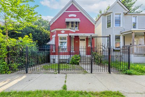 Tiny photo for 5948 S Throop Street, Chicago, IL 60636 (MLS # 12446386)