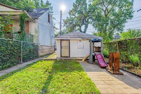 Tiny photo for 5948 S Throop Street, Chicago, IL 60636 (MLS # 12446386)