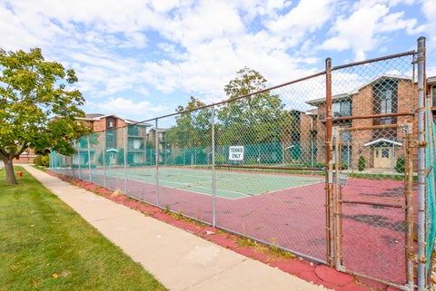 Tiny photo for 15736 Terrace Drive #R02, Oak Forest, IL 60452 (MLS # 12782117)