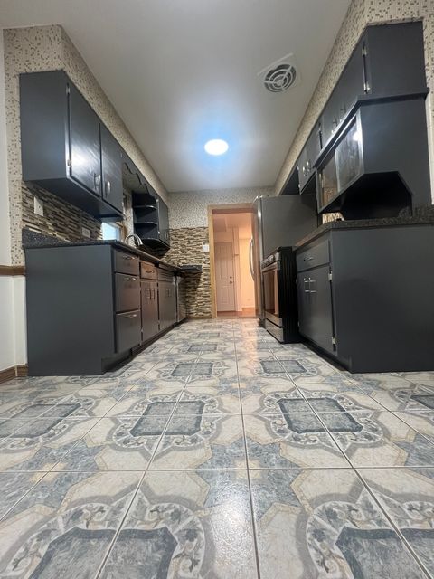 Tiny photo for 7427 TRIPP Avenue, Skokie, IL 60076 (MLS # 12516627)