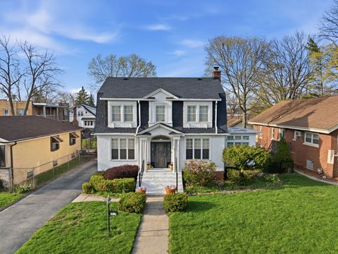 Tiny photo for 15 E 155th Street, Harvey, IL 60426 (MLS # 12614231)