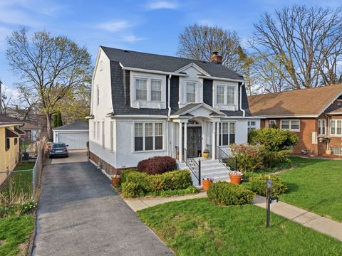 Tiny photo for 15 E 155th Street, Harvey, IL 60426 (MLS # 12614231)