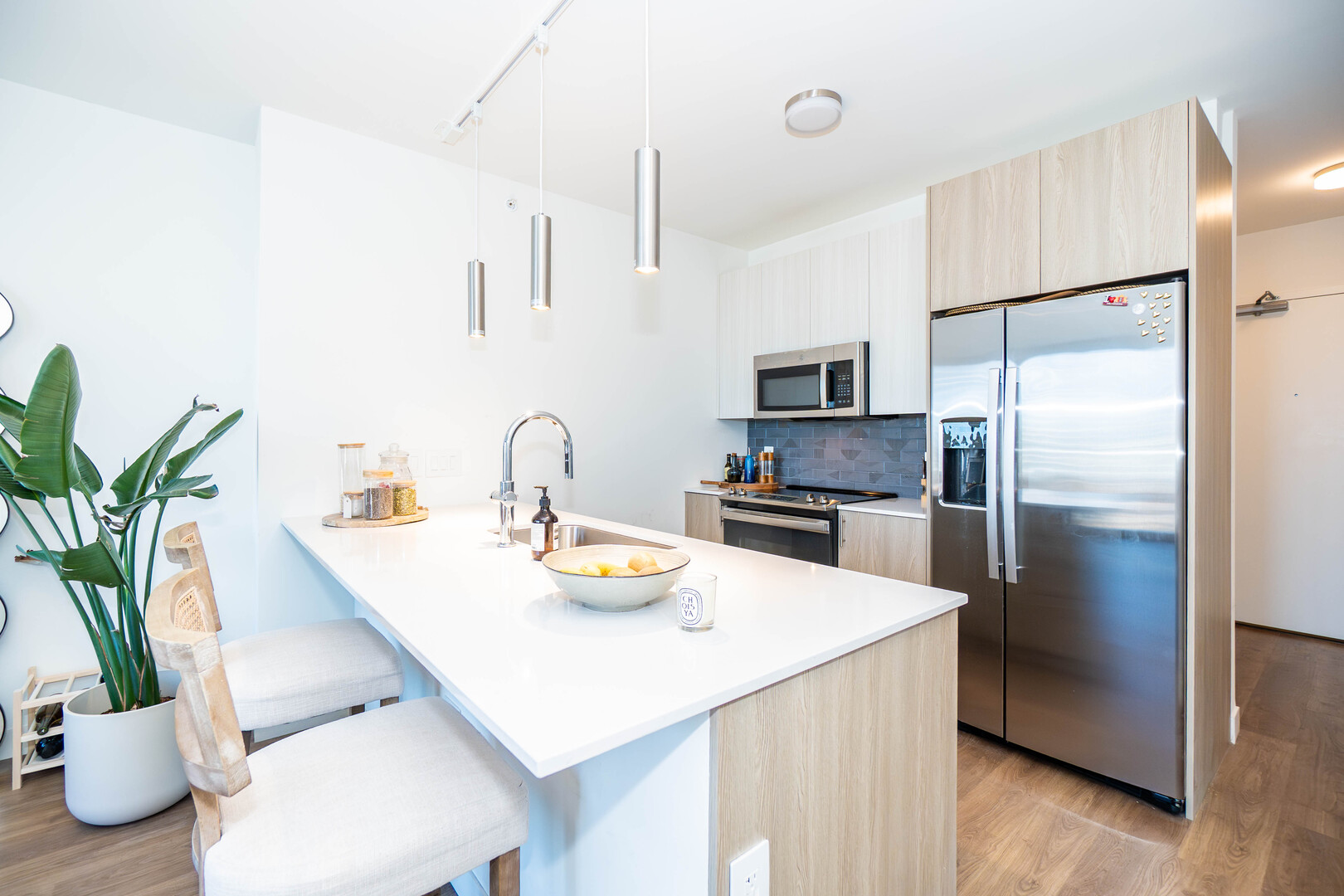 350 N Canal Street 2409