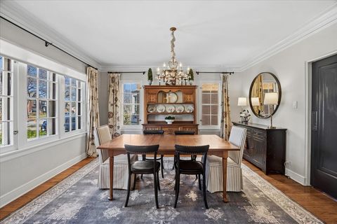 Tiny photo for 1321 Monroe Avenue, River Forest, IL 60305 (MLS # 12587091)