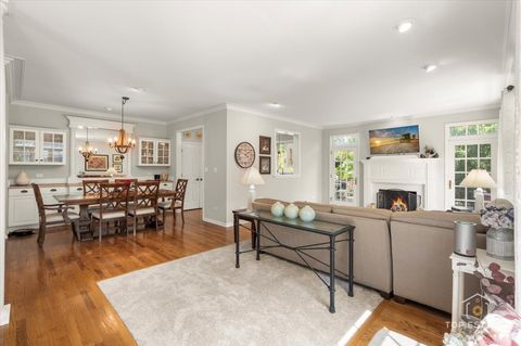 Tiny photo for 1315 Queen Ann Lane, Gurnee, IL 60031 (MLS # 12455527)
