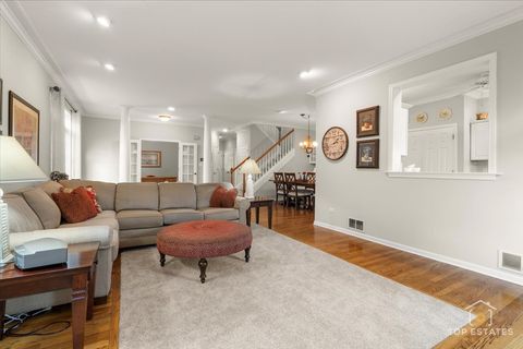 Tiny photo for 1315 Queen Ann Lane, Gurnee, IL 60031 (MLS # 12455527)