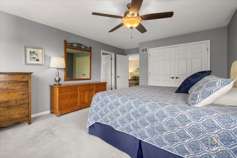 Tiny photo for 1315 Queen Ann Lane, Gurnee, IL 60031 (MLS # 12455527)