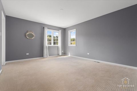 Tiny photo for 1315 Queen Ann Lane, Gurnee, IL 60031 (MLS # 12455527)