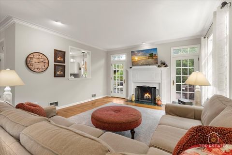 Tiny photo for 1315 Queen Ann Lane, Gurnee, IL 60031 (MLS # 12455527)