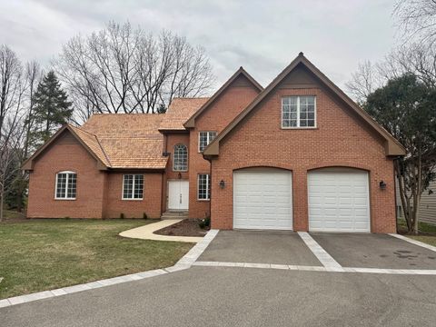 37 Graystone Lane Barrington IL 60010