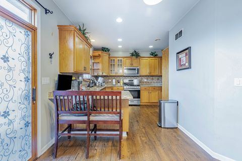 Tiny photo for 8810 W 83rd Place, Justice, IL 60458 (MLS # 12496147)