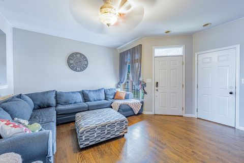 Tiny photo for 8810 W 83rd Place, Justice, IL 60458 (MLS # 12496147)