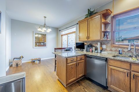 Tiny photo for 8810 W 83rd Place, Justice, IL 60458 (MLS # 12496147)
