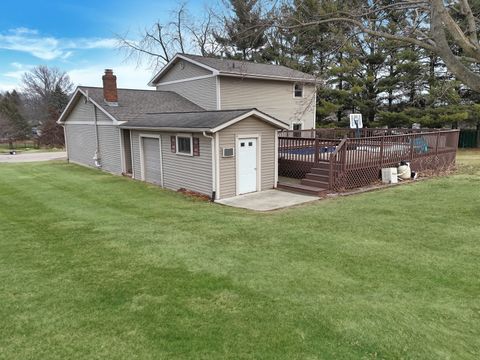 Tiny photo for 1419 Finch Street, Freeport, IL 61032 (MLS # 12574122)