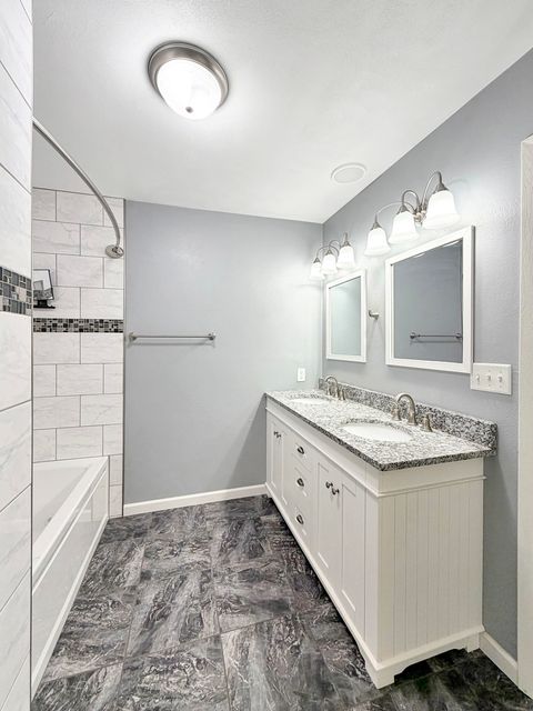 Tiny photo for 1419 Finch Street, Freeport, IL 61032 (MLS # 12574122)