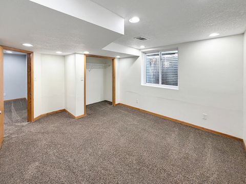 Tiny photo for 1419 Finch Street, Freeport, IL 61032 (MLS # 12574122)