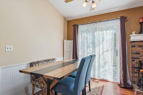 Tiny photo for 3025 Long Grove Lane, Aurora, IL 60504 (MLS # 12487292)