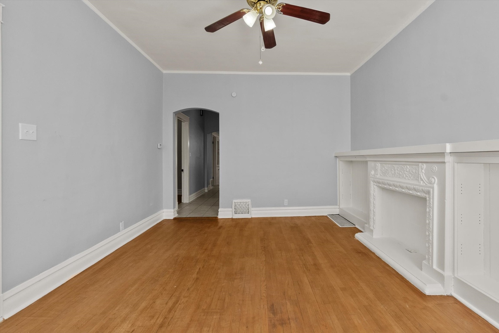 2329 S Austin Boulevard