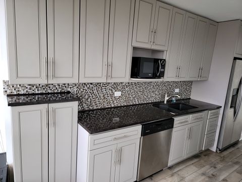 Tiny photo for 5415 N SHERIDAN Road #711, Chicago, IL 60640 (MLS # 12480891)