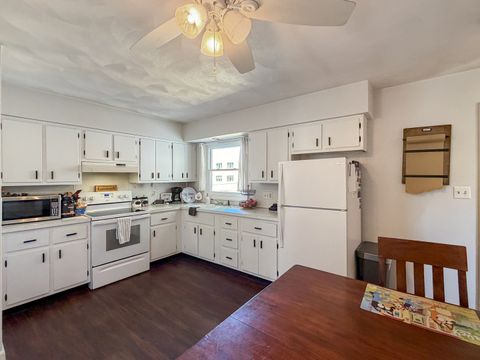 Tiny photo for 1506 S Walnut Avenue, Freeport, IL 61032 (MLS # 12581552)