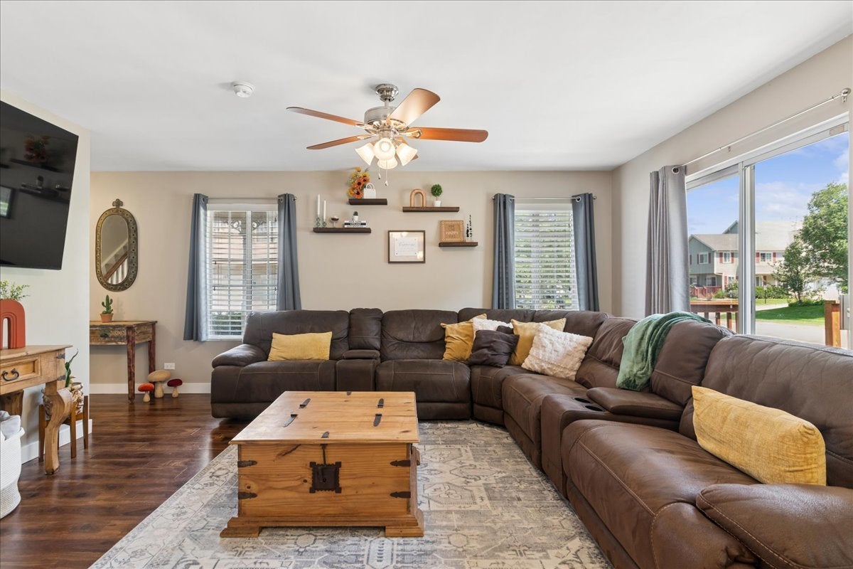 141 Village Creek Drive 141