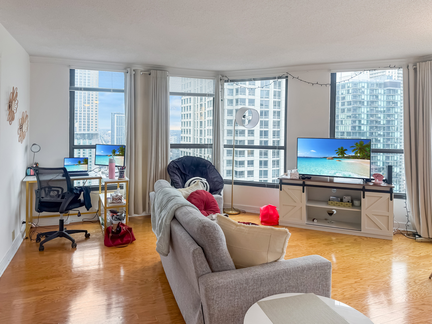 405 N WABASH Avenue 2603