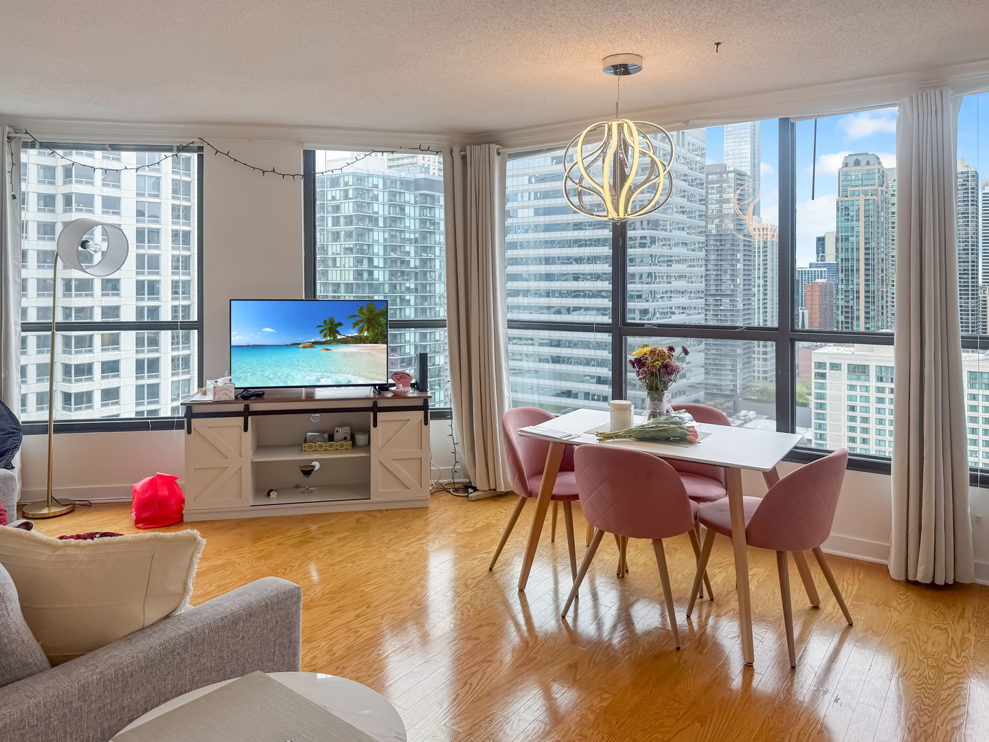 405 N WABASH Avenue 2603