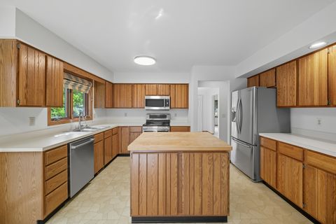 Tiny photo for 5N373 GLEN OAK Lane, St. Charles, IL 60175 (MLS # 12469050)