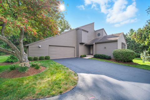 Tiny photo for 5N373 GLEN OAK Lane, St. Charles, IL 60175 (MLS # 12469050)